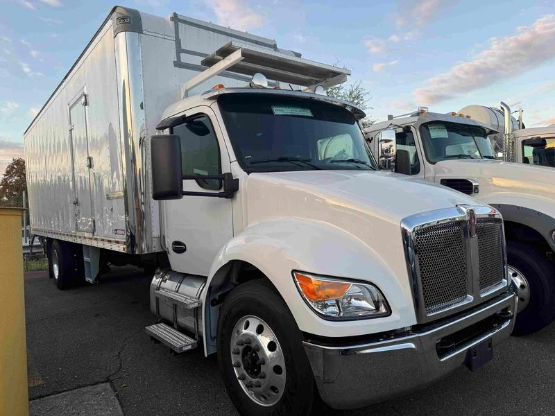 2025 Kenworth T280 in Jamaica, NY