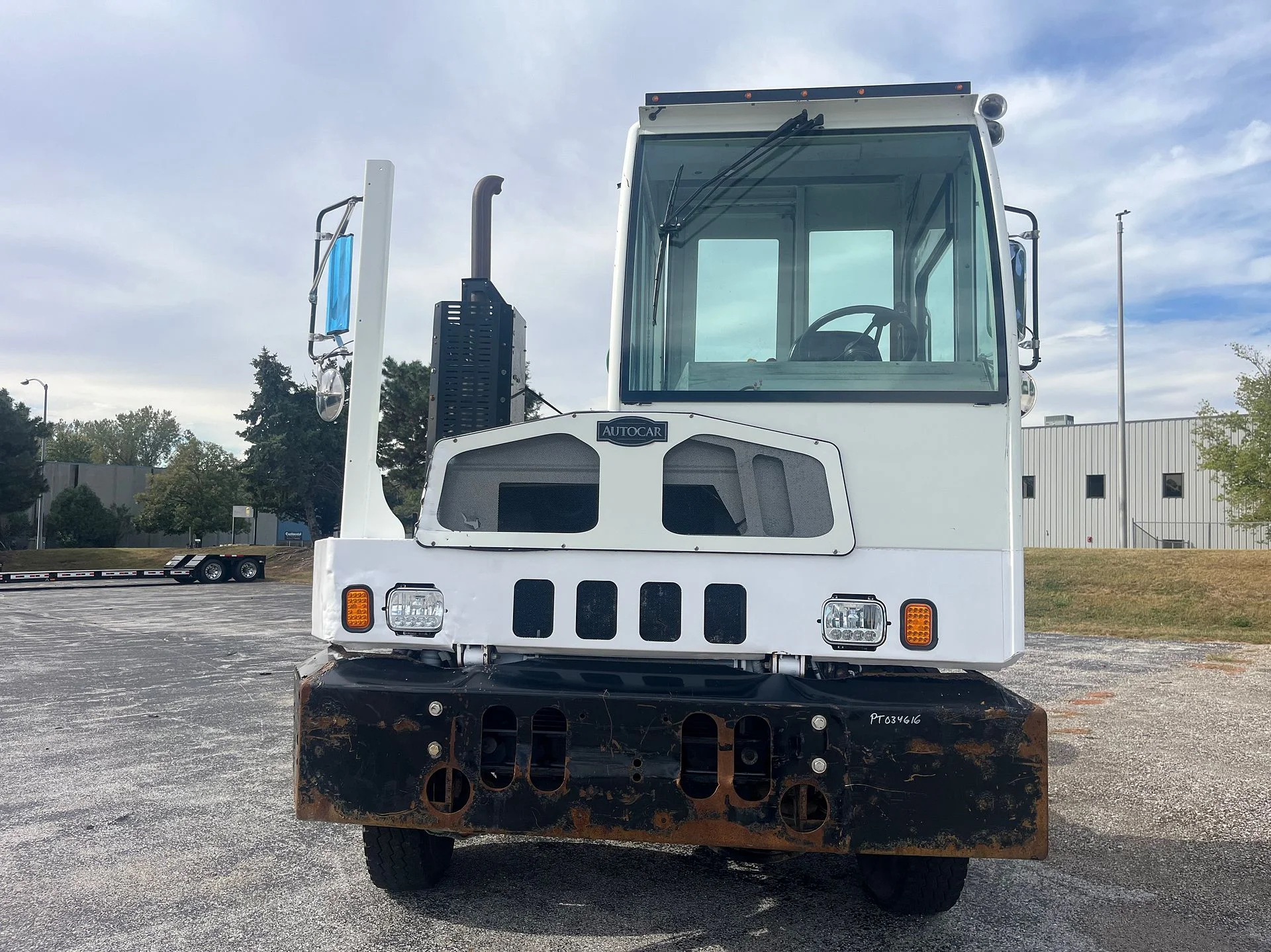 2018 Autocar in Davenport, IA — photo 3