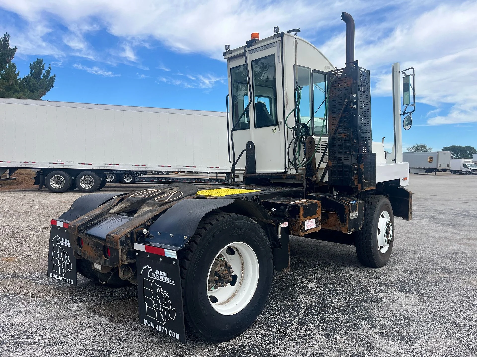 2018 Autocar in Davenport, IA — photo 2