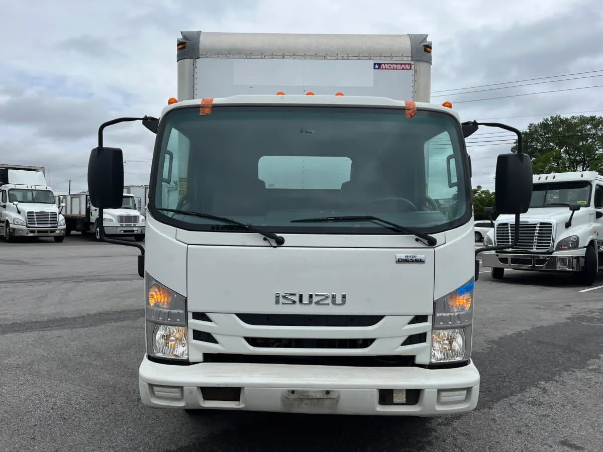 2017 Isuzu NPR - image 2