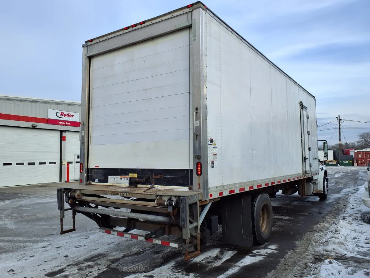 2019 Freightliner M2 106 in Salisbury, MA — photo 4