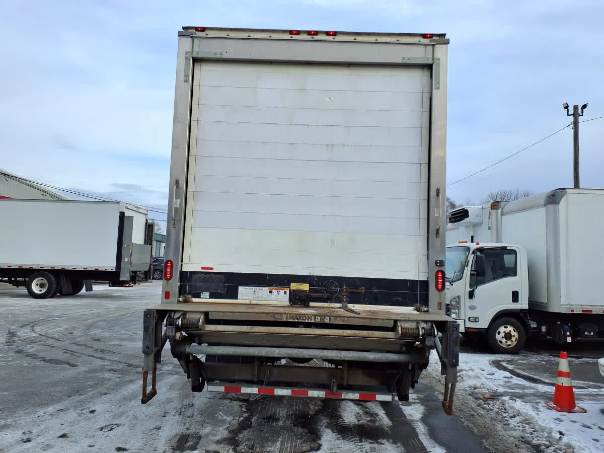 2019 Freightliner M2 106 in Salisbury, MA — photo 5