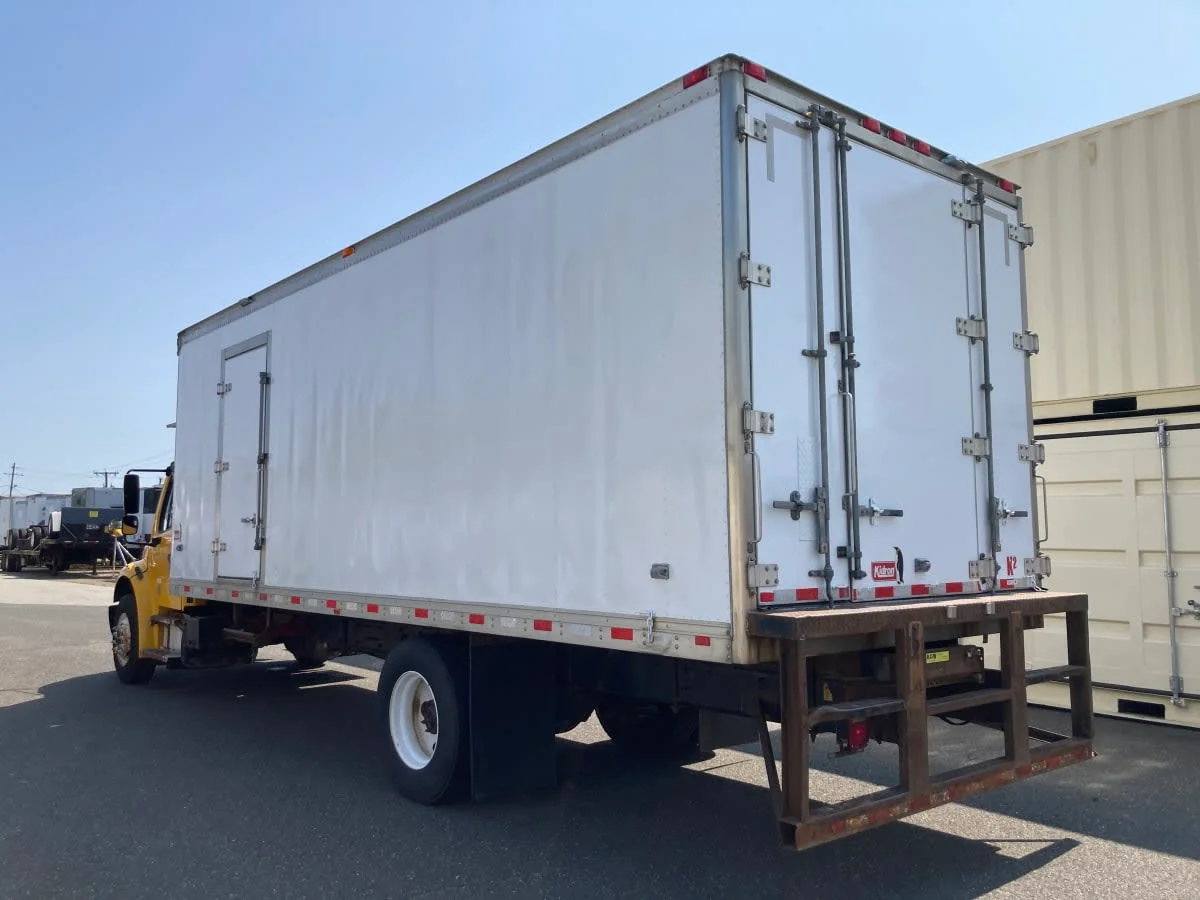 2021 Freightliner M2 106 in Springfield, MA — photo 6