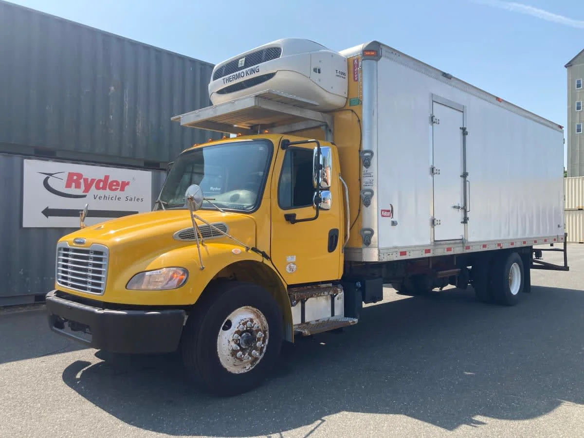 2021 Freightliner M2 106
