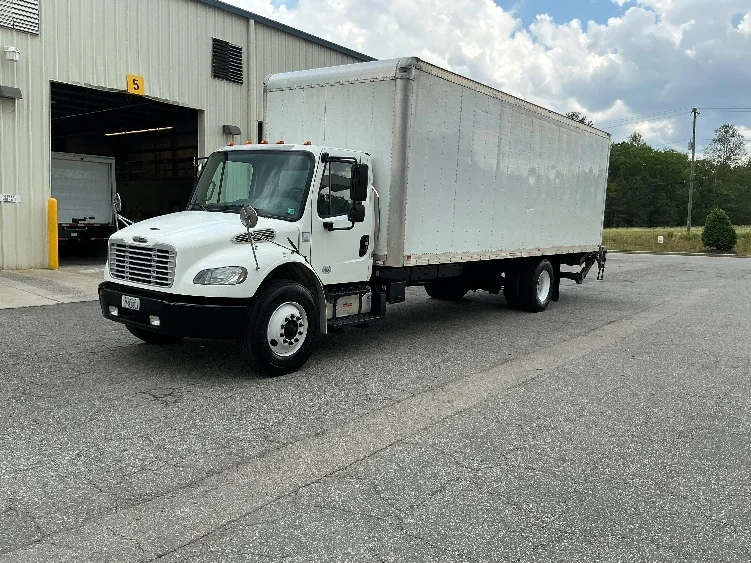 2020 Freightliner eM2 in Prince George, VA — photo 3
