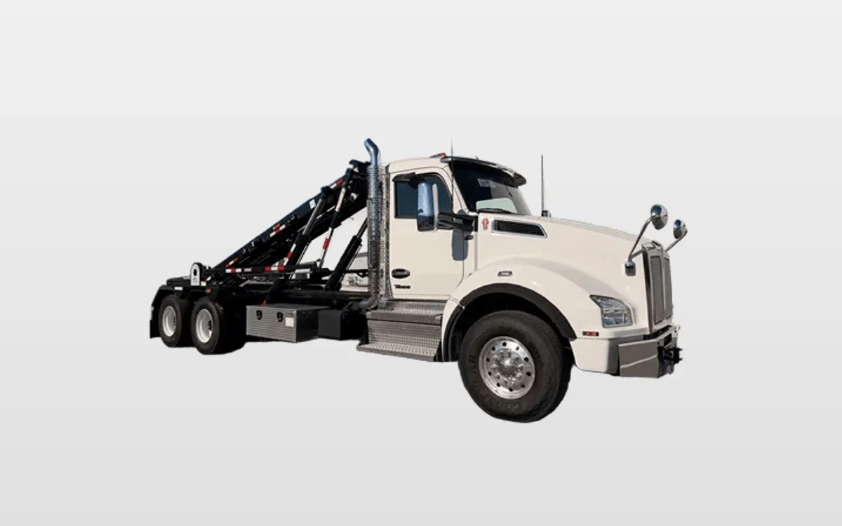 2026 Kenworth T880 - image 1