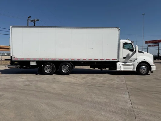 2020 Kenworth T680 in Fort Worth, TX — photo 39