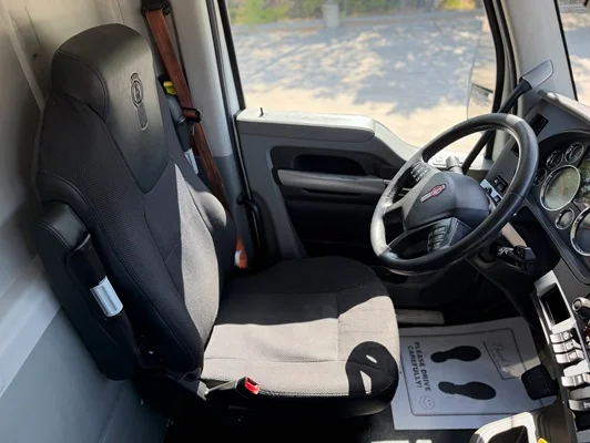 2020 Kenworth T680 in Fort Worth, TX — photo 31