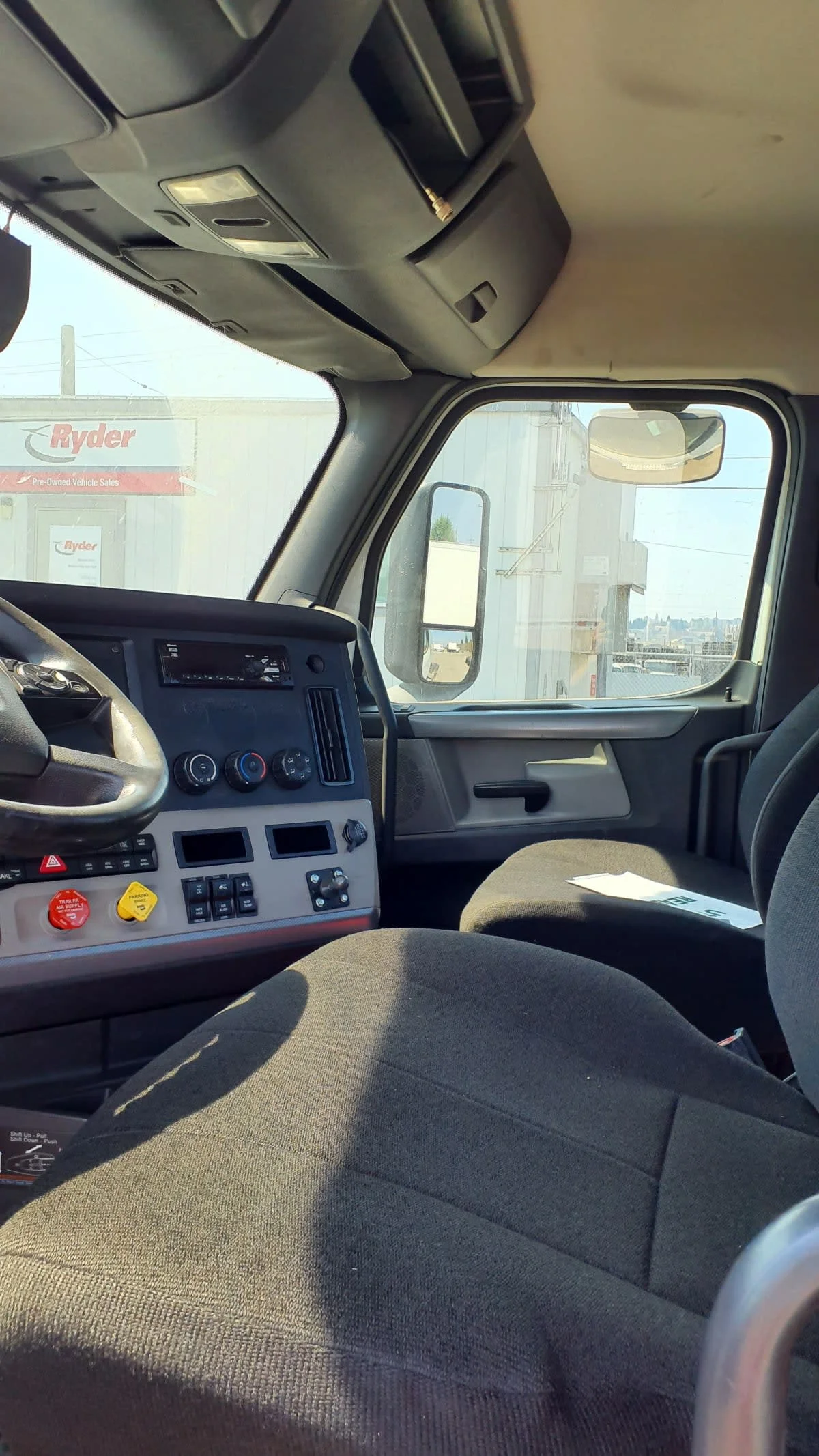 2019 Freightliner Cascadia in Tacoma, WA — photo 7