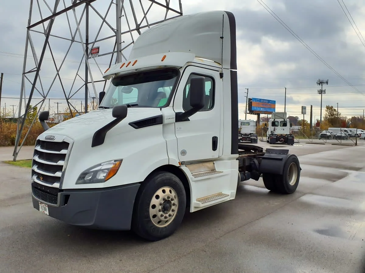 2020 Freightliner Cascadia in Indianapolis, IN