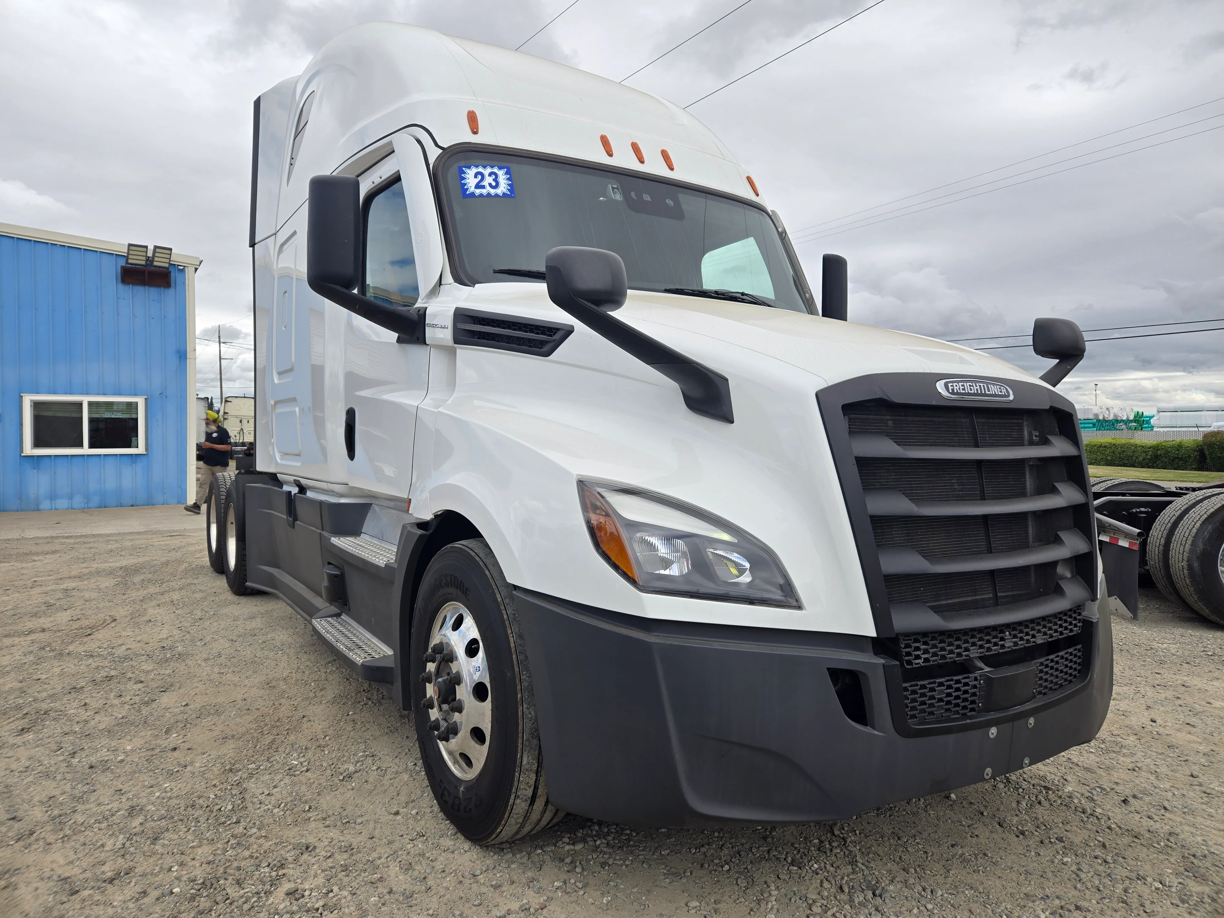 2023 Freightliner Cascadia in French Camp, CA — photo 3
