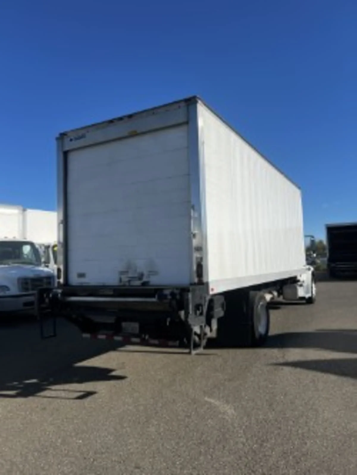 2017 Freightliner M2 106 in West Sacramento, CA — photo 4
