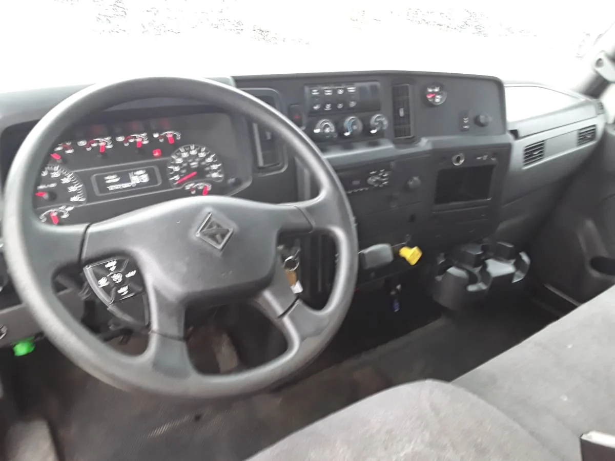 2020 International MV - image 10