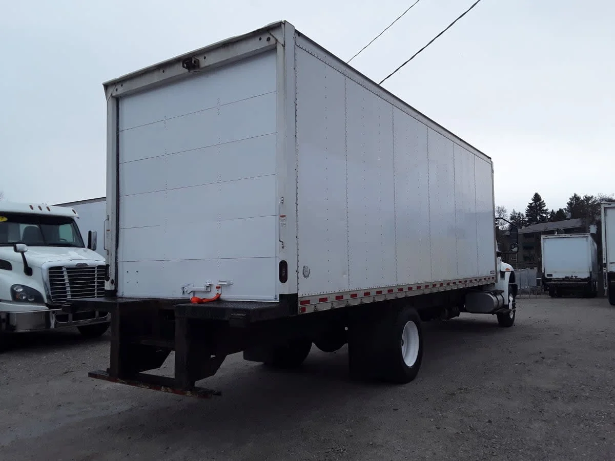 2020 International MV - image 4