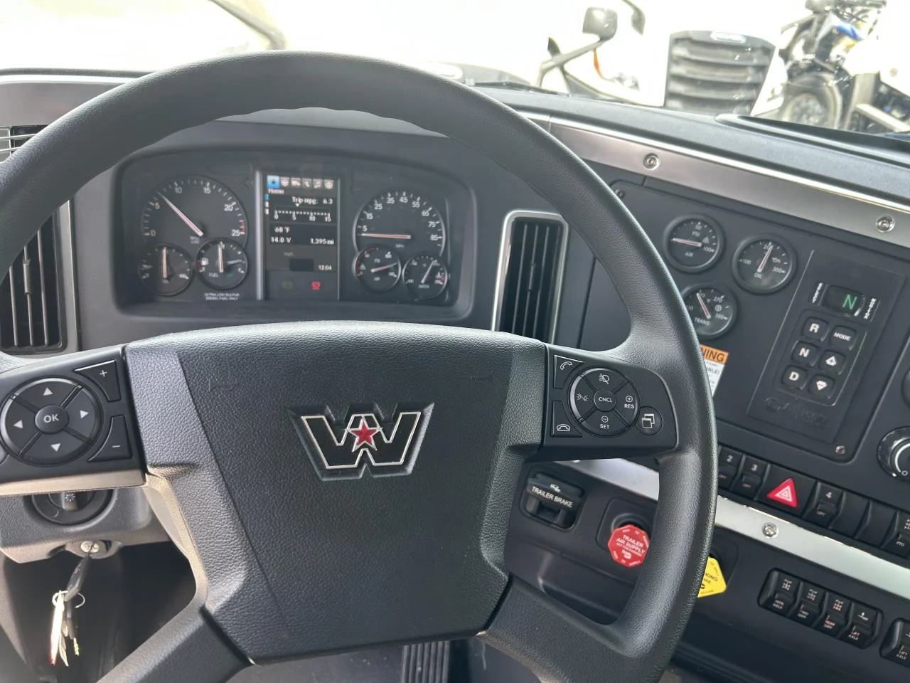 2025 Western Star 47X - image 6