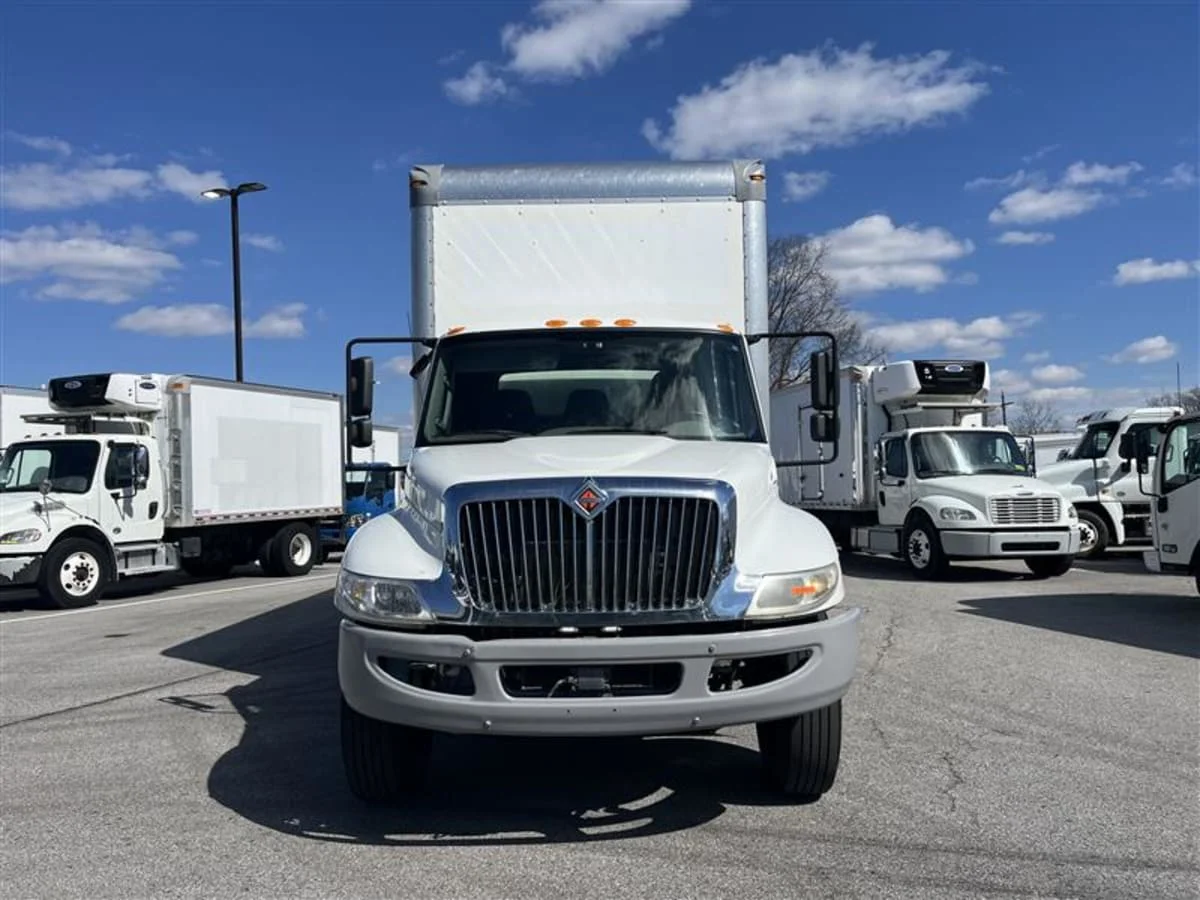 2019 International 4300 in Beltsville, MD — photo 2