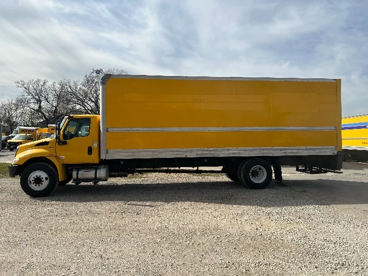 2021 International MV in Dallas, TX — photo 4