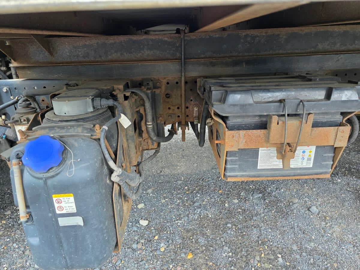 2014 Isuzu NQR in Bensalem, PA — photo 13