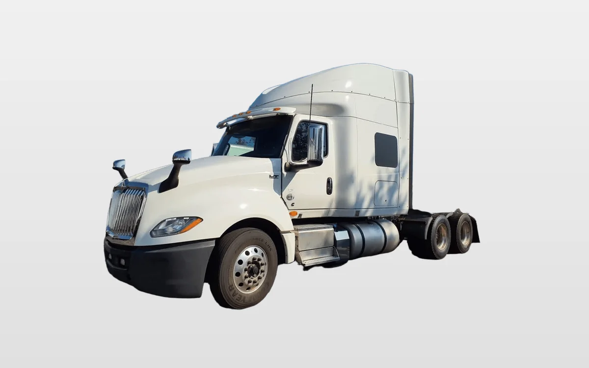 2019 International - image 1