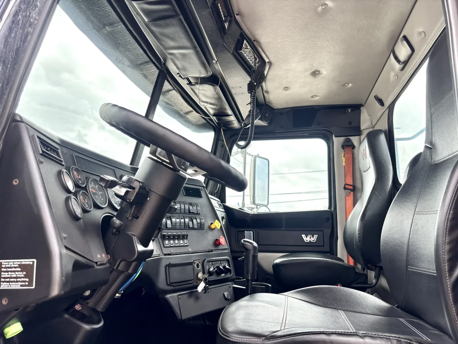 2019 Western Star 4900 - image 14