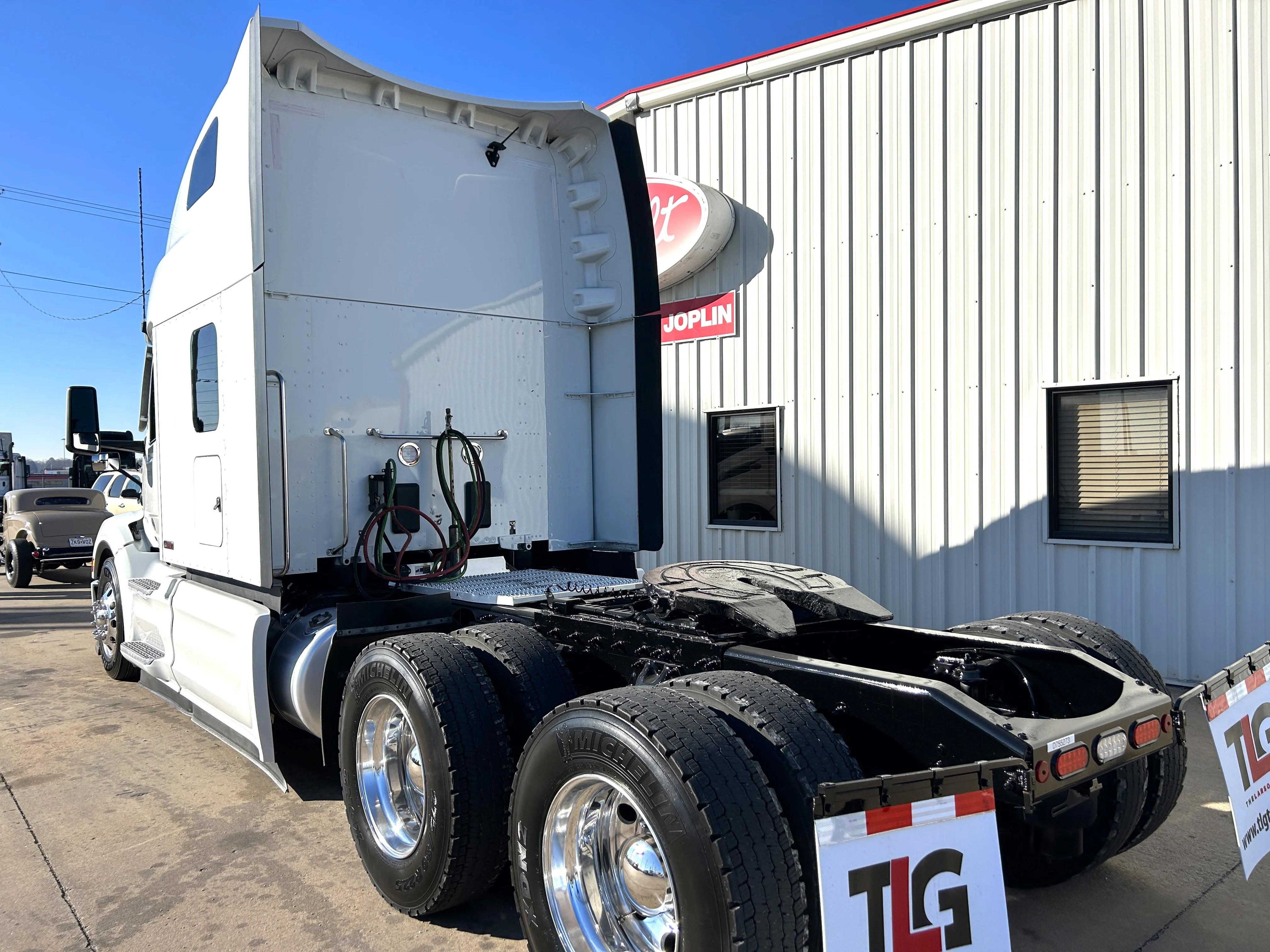 2025 Peterbilt 579 in Joplin, MO — photo 5