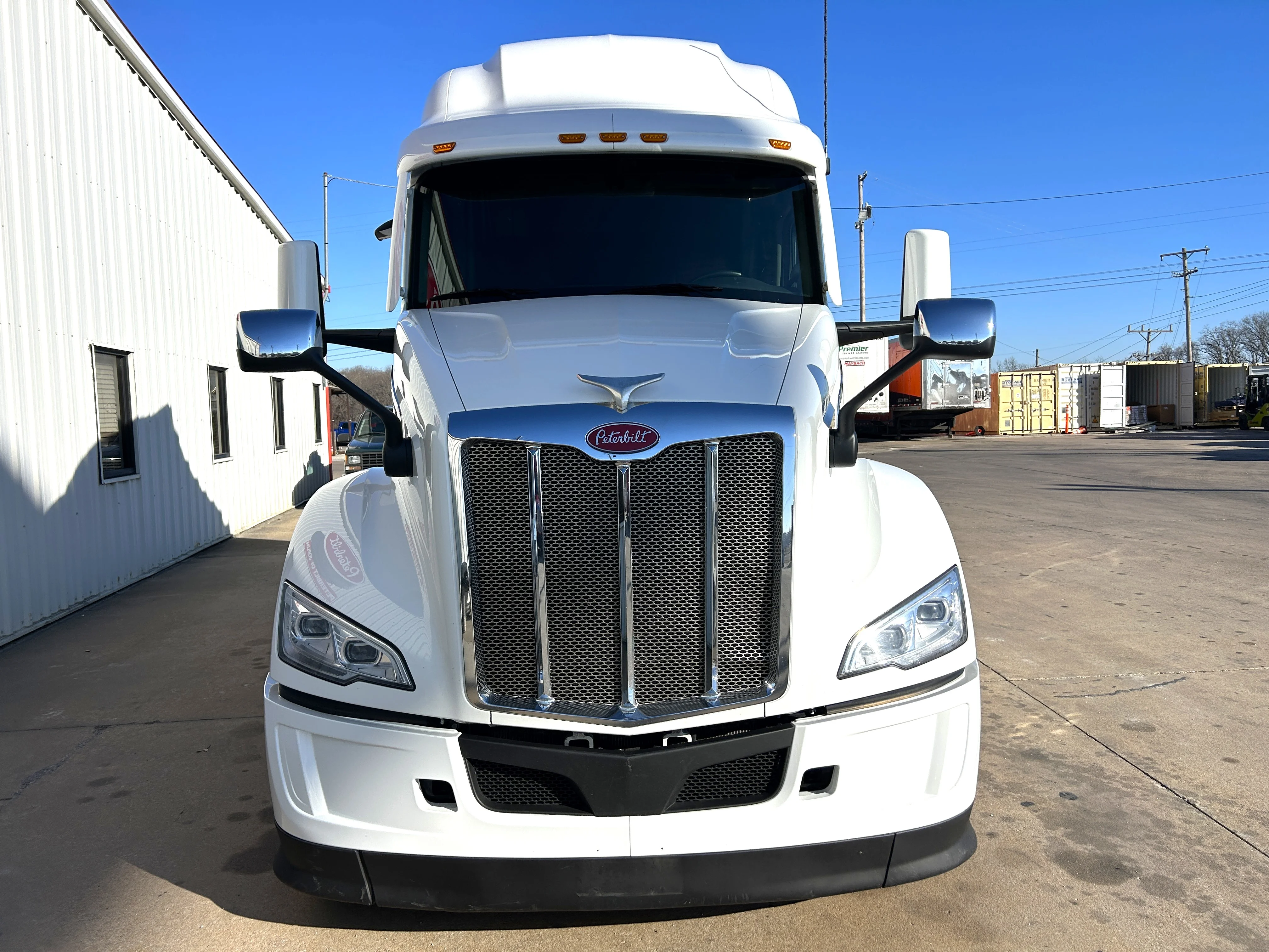 2025 Peterbilt 579 in Joplin, MO — photo 2