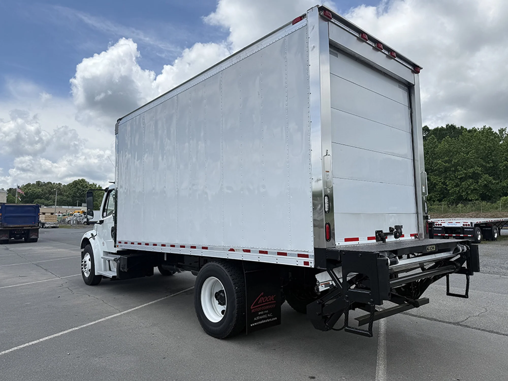 2017 Freightliner M2 106 in Roanoke, VA — photo 6