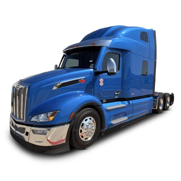 2026 Peterbilt 579 — photo 2