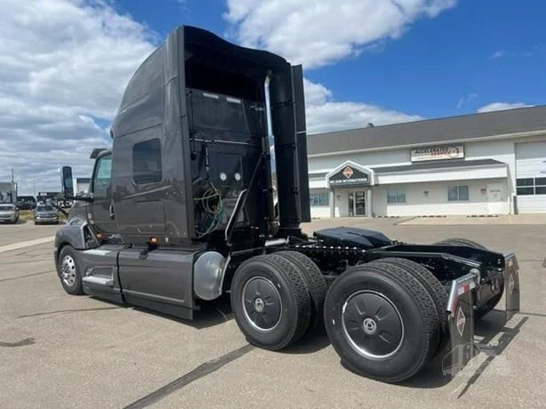 2027 International LT in MN — photo 3