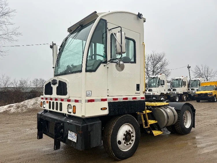 2023 Autocar in Kalamazoo, MI — photo 3