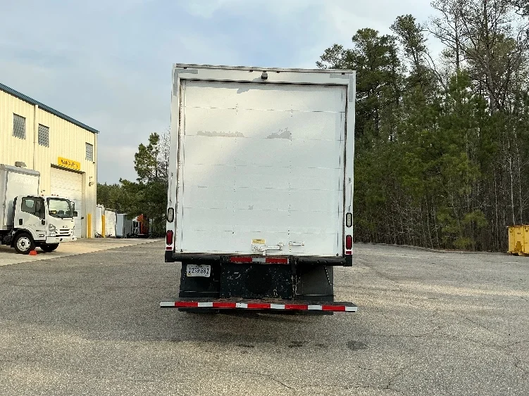 2017 Hino in Prince George, VA — photo 7