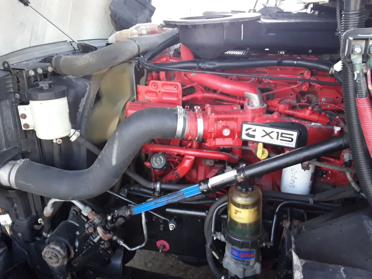 2019 International LT in Hilliard, OH — photo 18