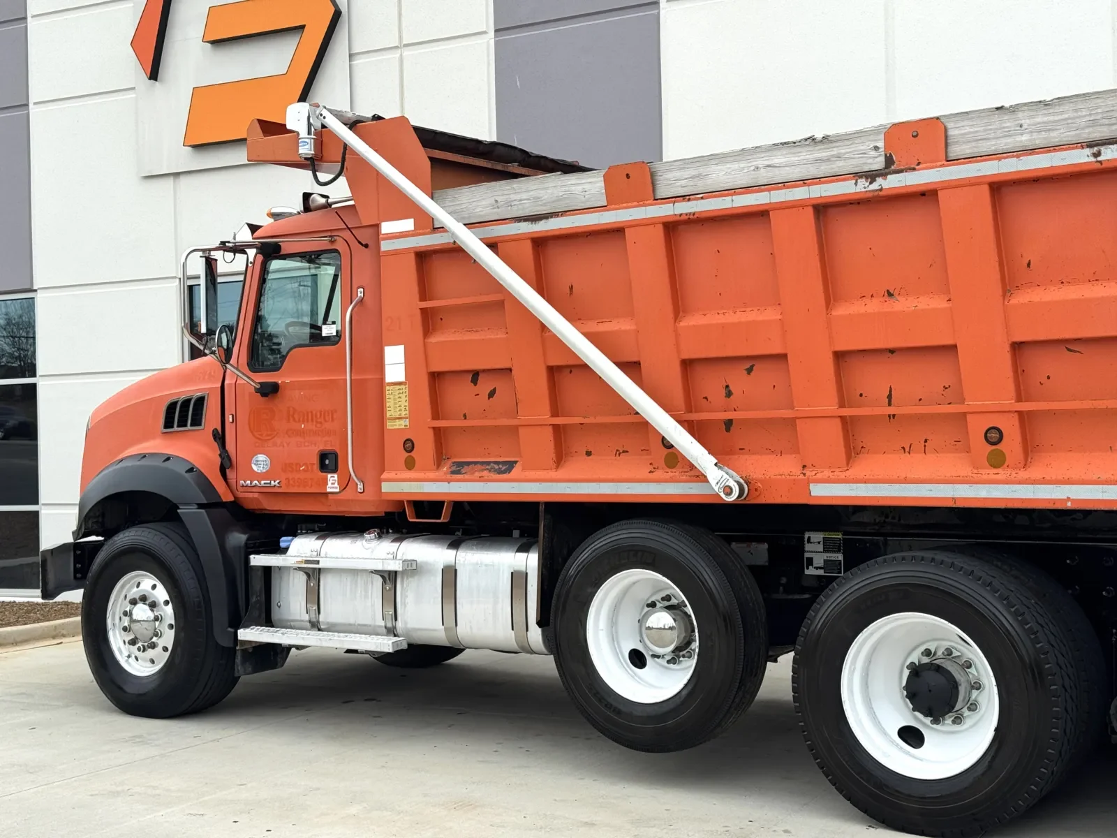 2016 Mack in Greer, SC — photo 9