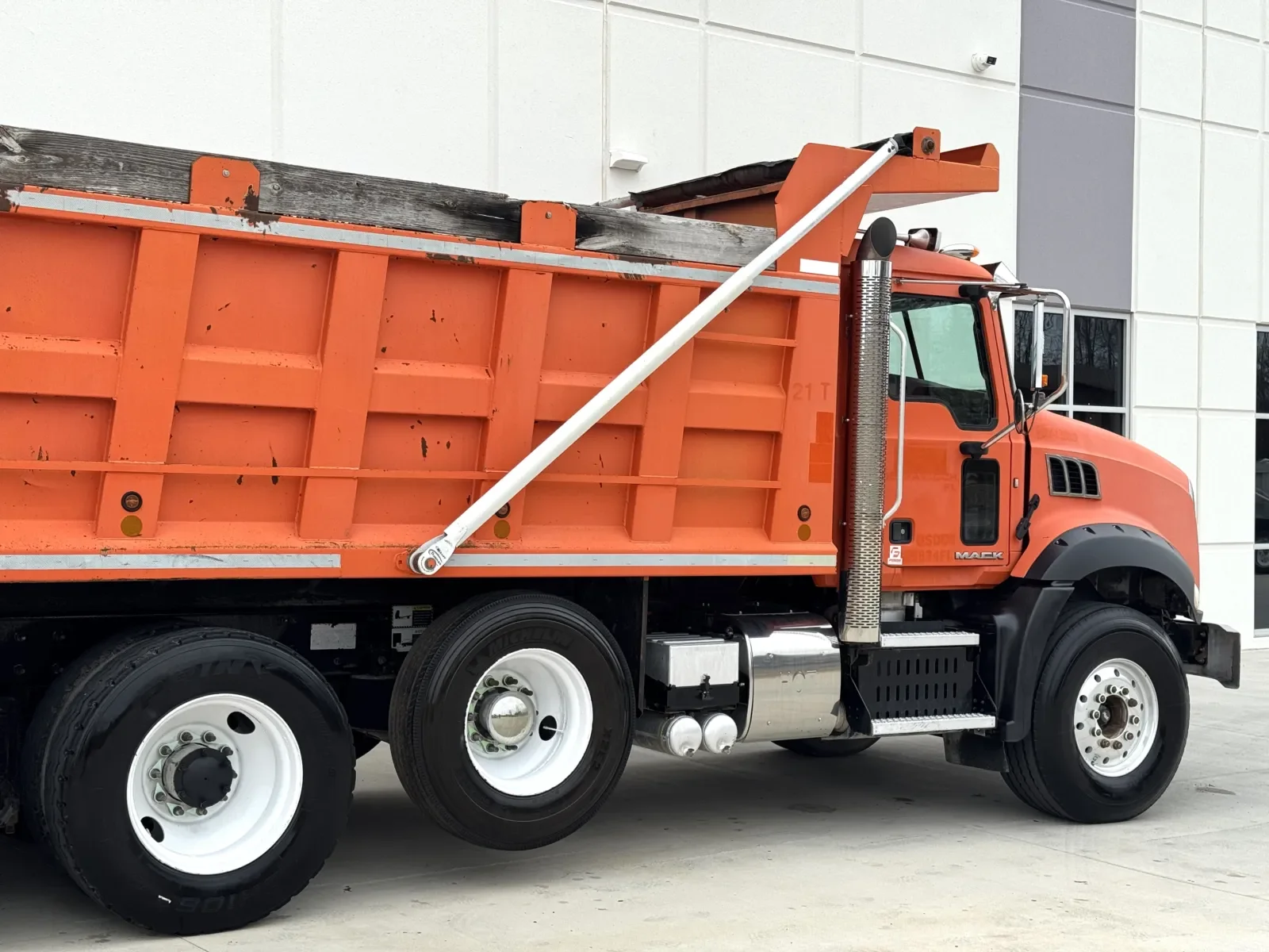 2016 Mack in Greer, SC — photo 8