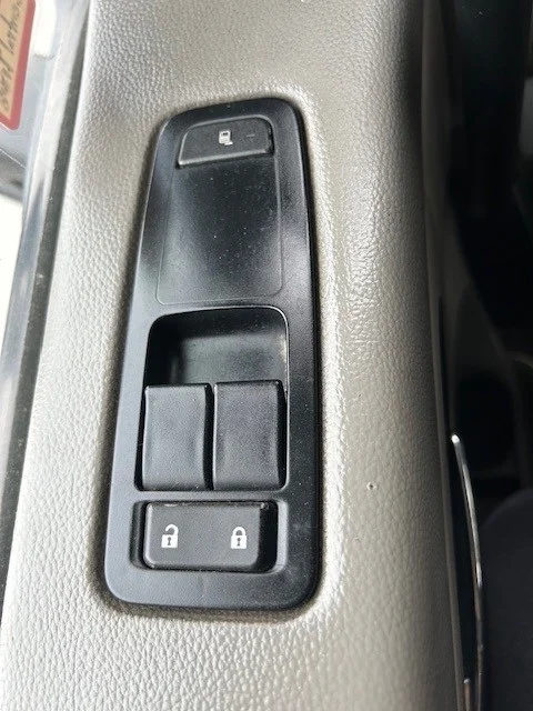 2020 Peterbilt 579 in Charlotte, NC — photo 15