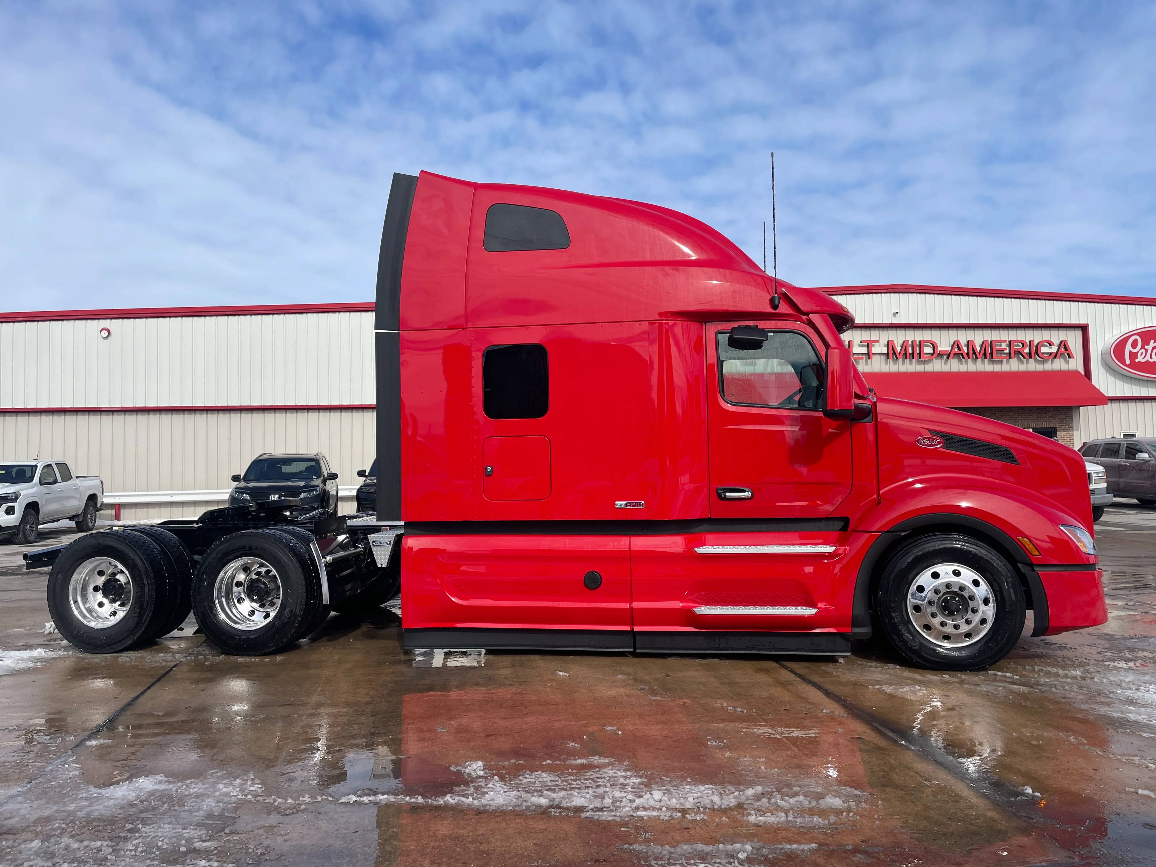 2027 Peterbilt 579 in O'fallon, MO — photo 7