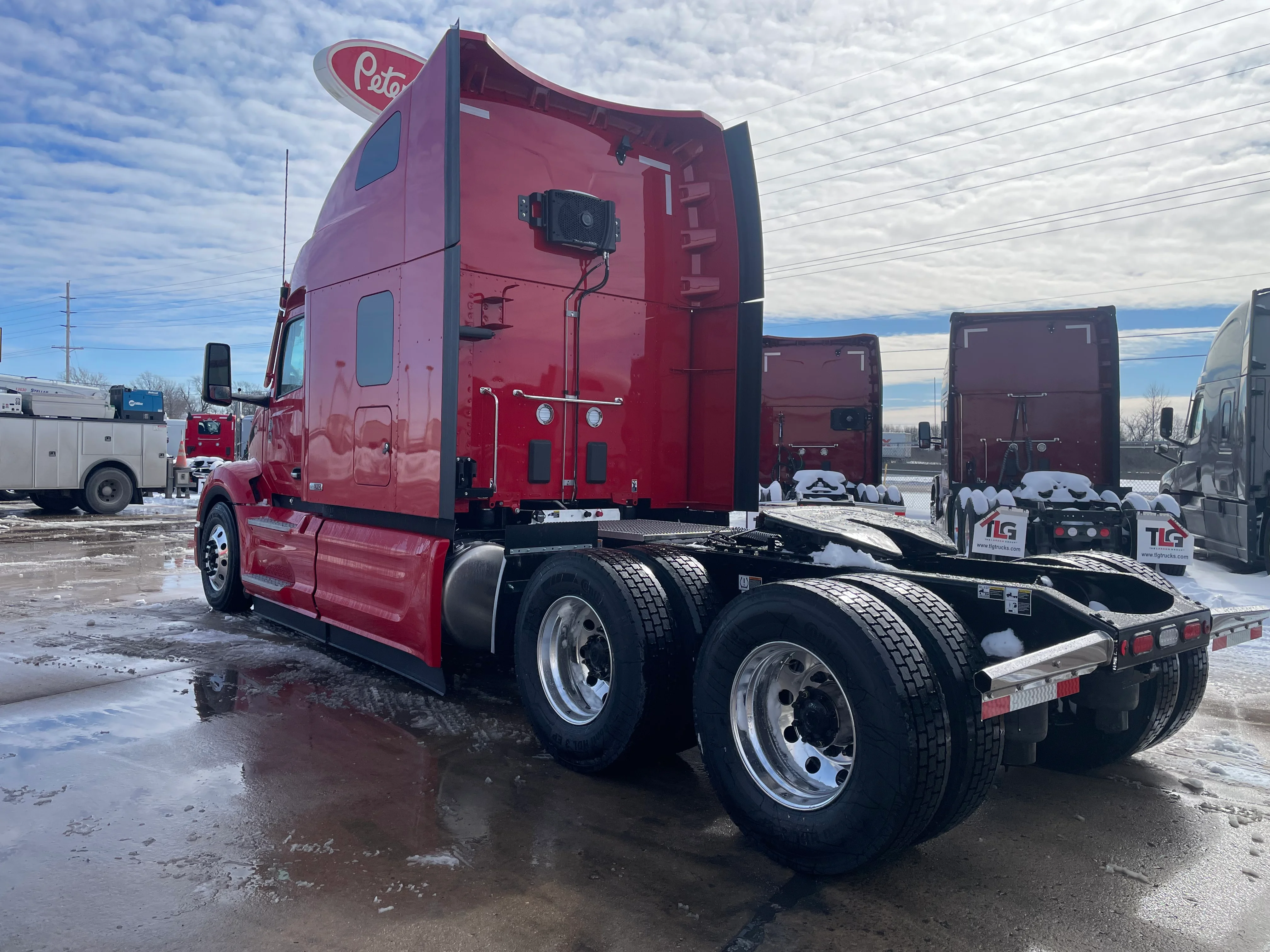 2027 Peterbilt 579 in O'fallon, MO — photo 4