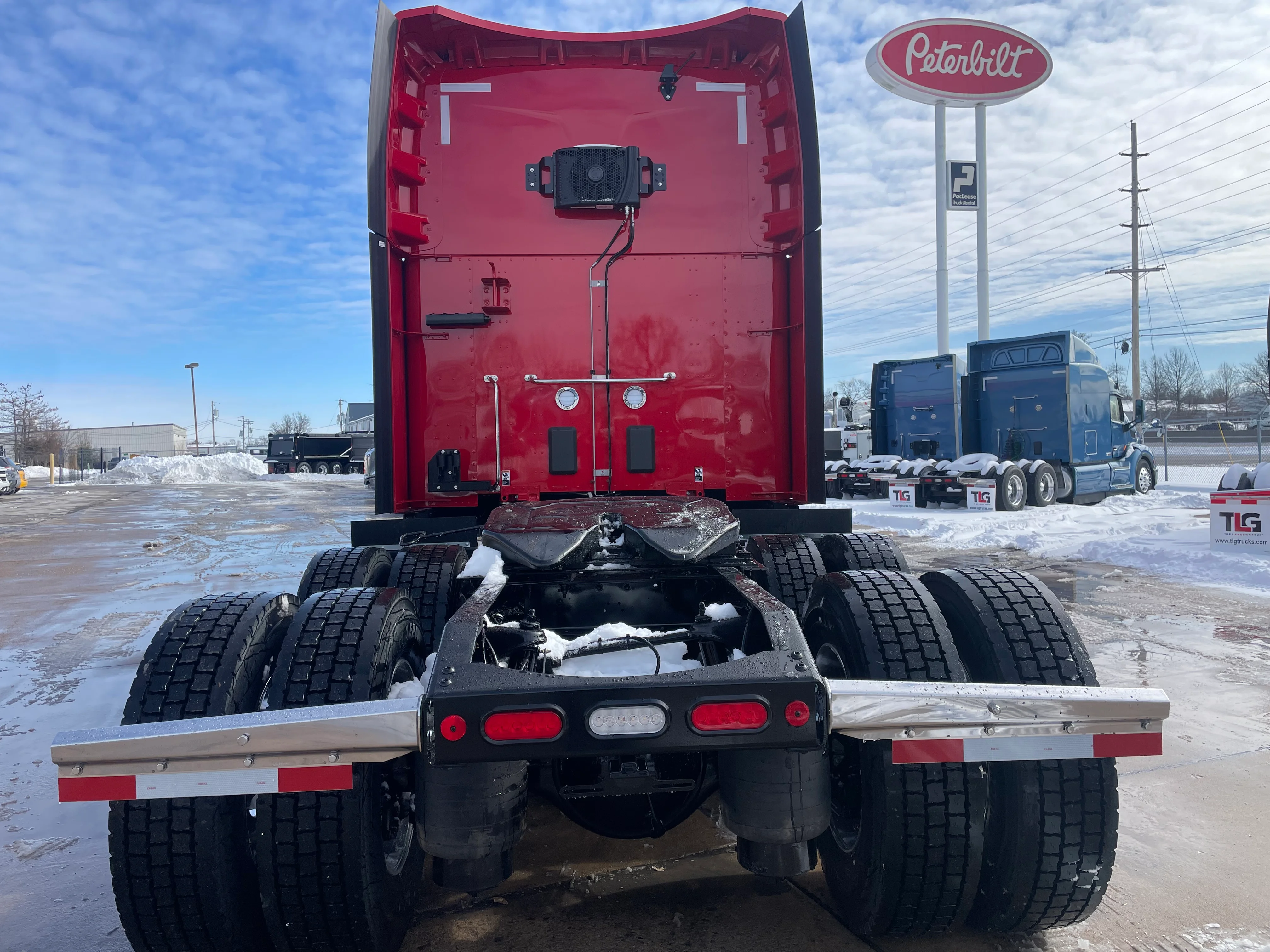 2027 Peterbilt 579 in O'fallon, MO — photo 5