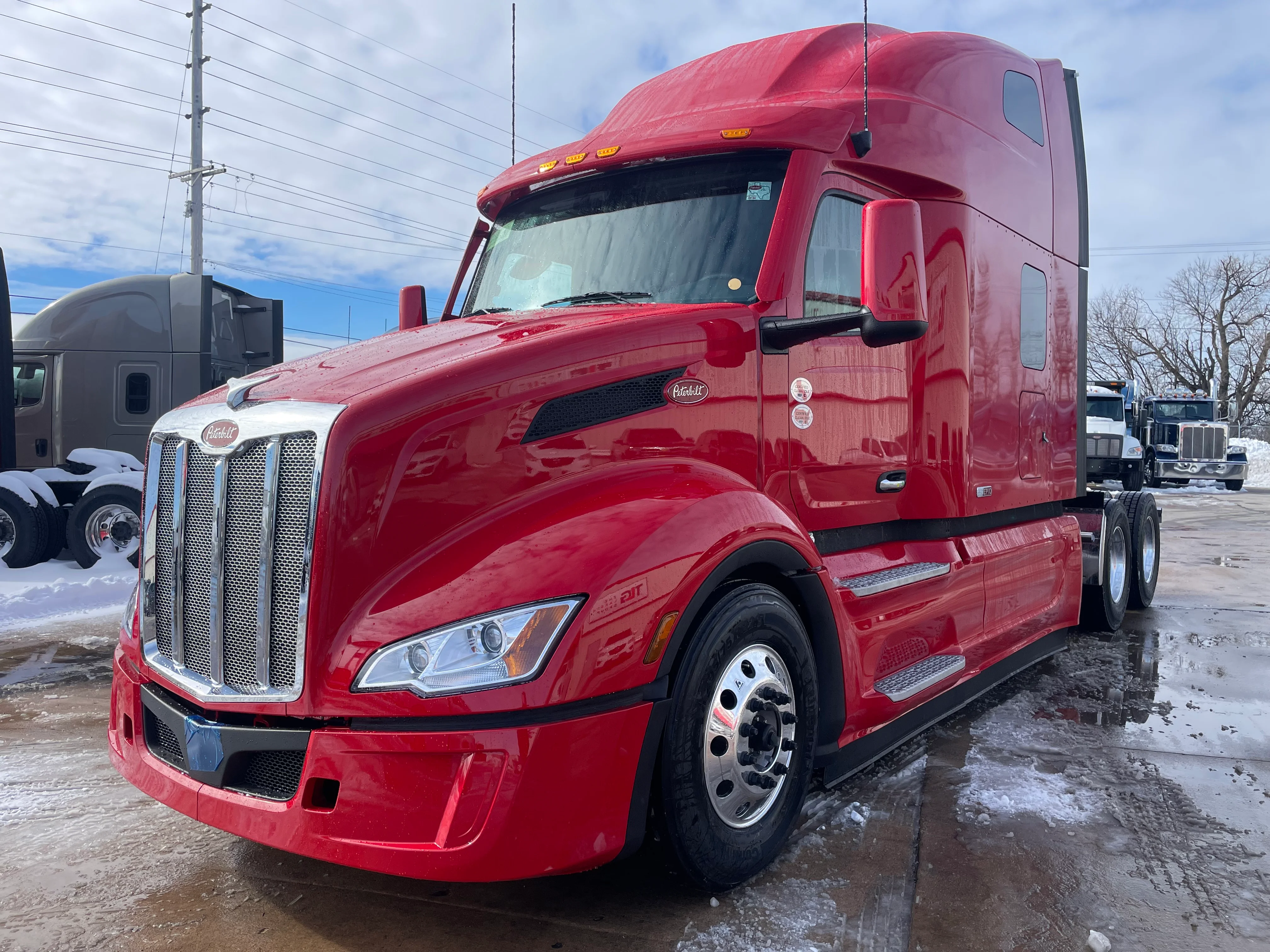 2027 Peterbilt 579 in O'fallon, MO