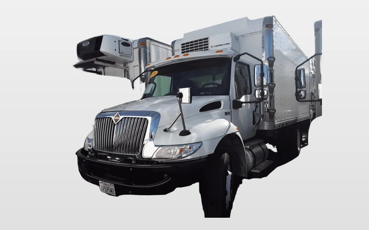 2020 International MV - image 1