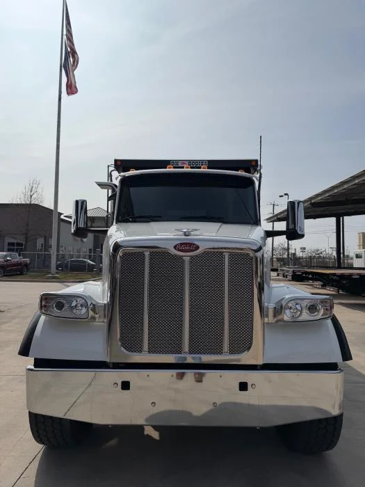 2026 Peterbilt 567 - image 4