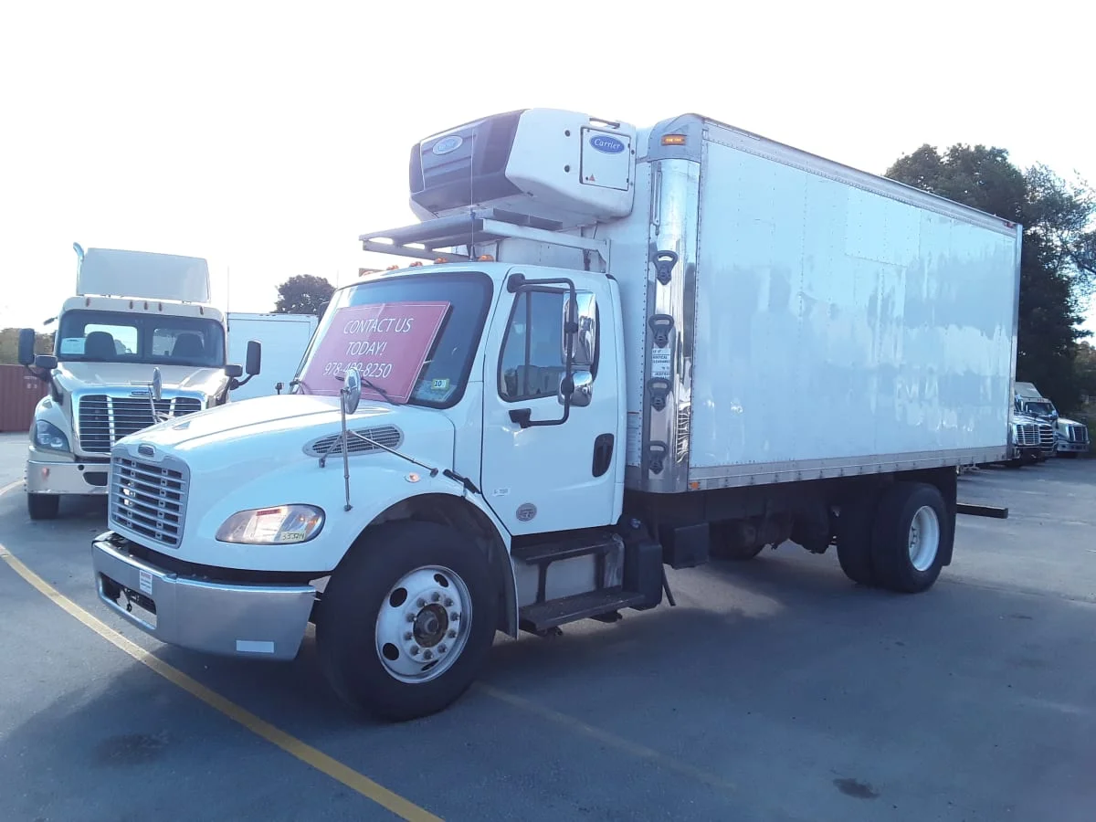 2015 Freightliner M2 106 - image 2