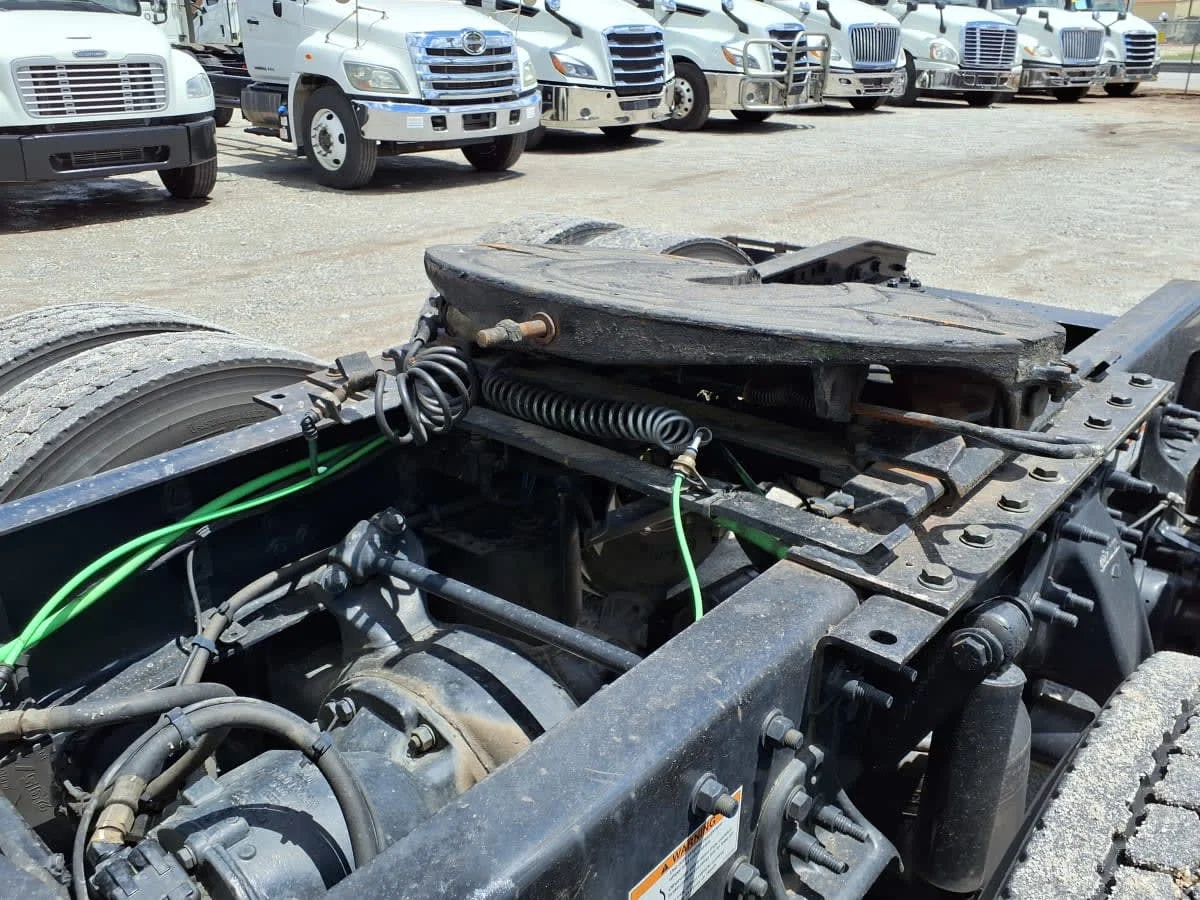 2020 Freightliner Cascadia in Greenville, SC — photo 14