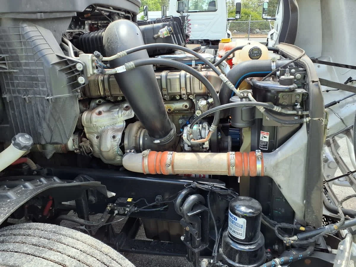 2020 Freightliner Cascadia in Greenville, SC — photo 15