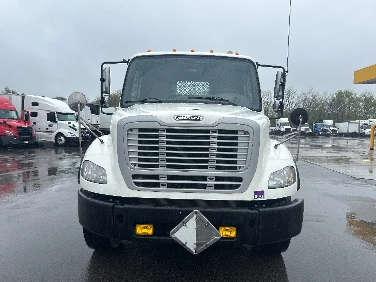 2019 Freightliner M2 112 in Zelienople, PA — photo 2