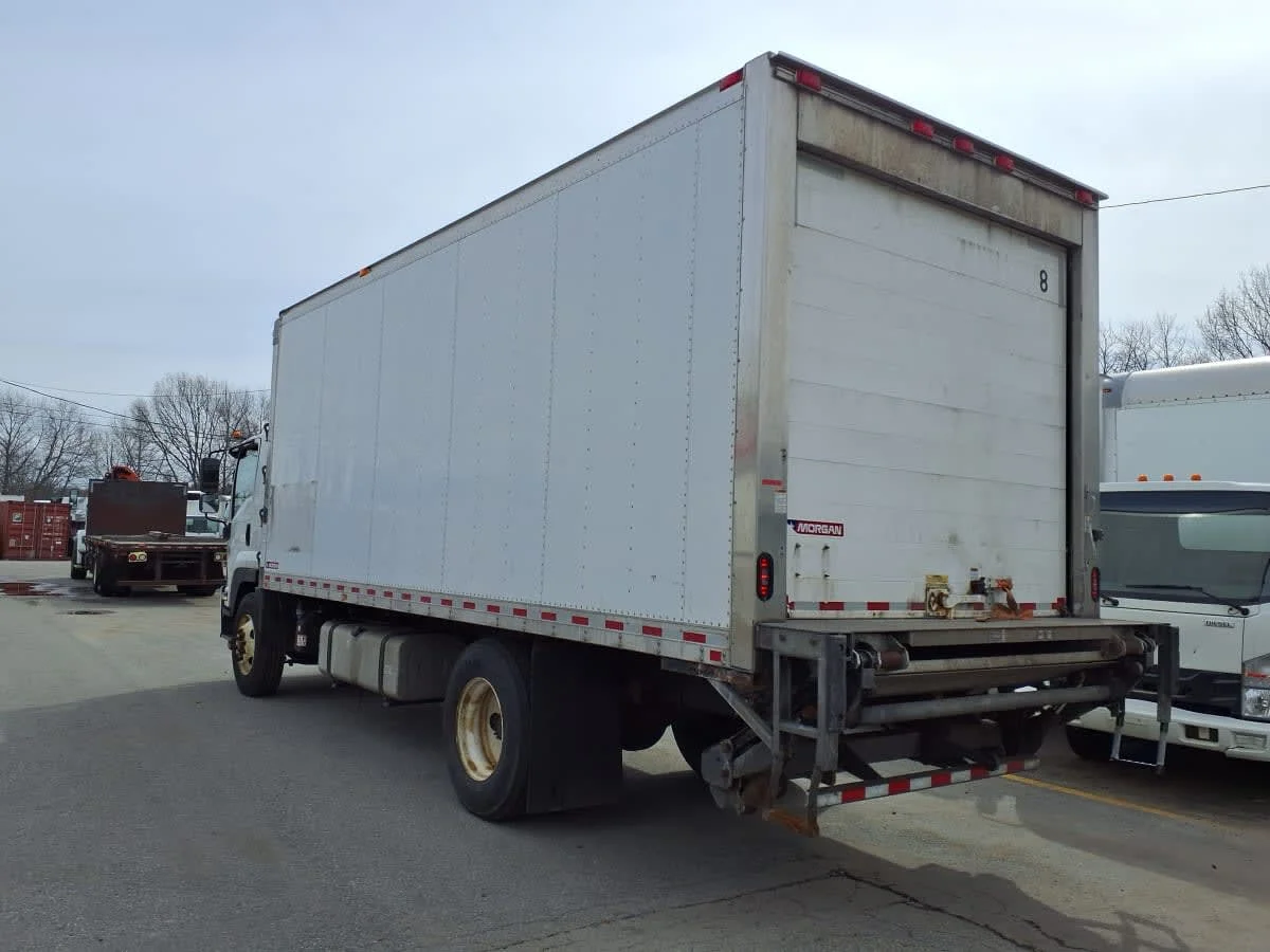 2019 Isuzu FTR in Salisbury, MA — photo 6