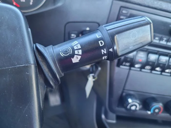 2023 International LT — photo 13