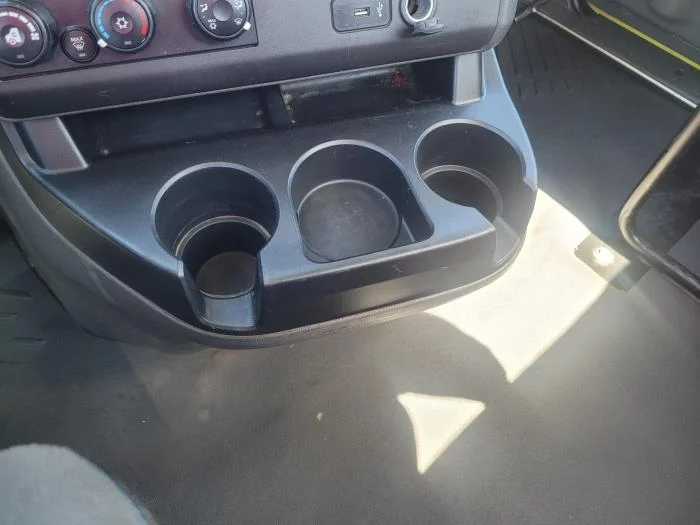 2023 International LT — photo 16