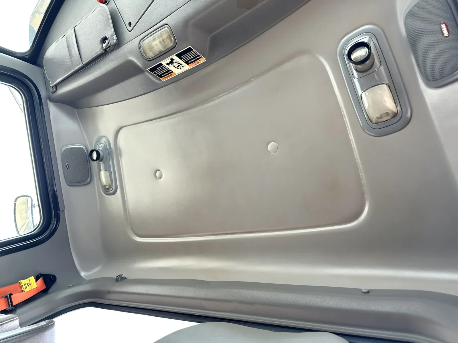 2015 Peterbilt 365 - image 21