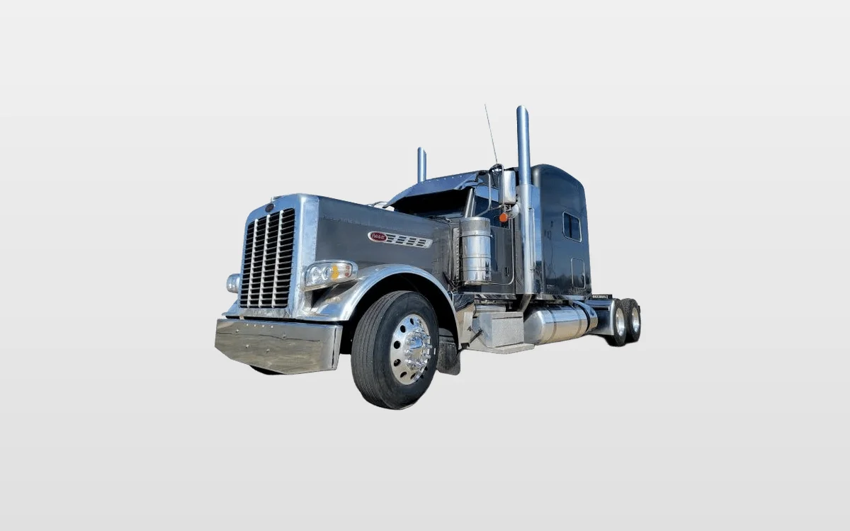 2021 Peterbilt 389 - image 1